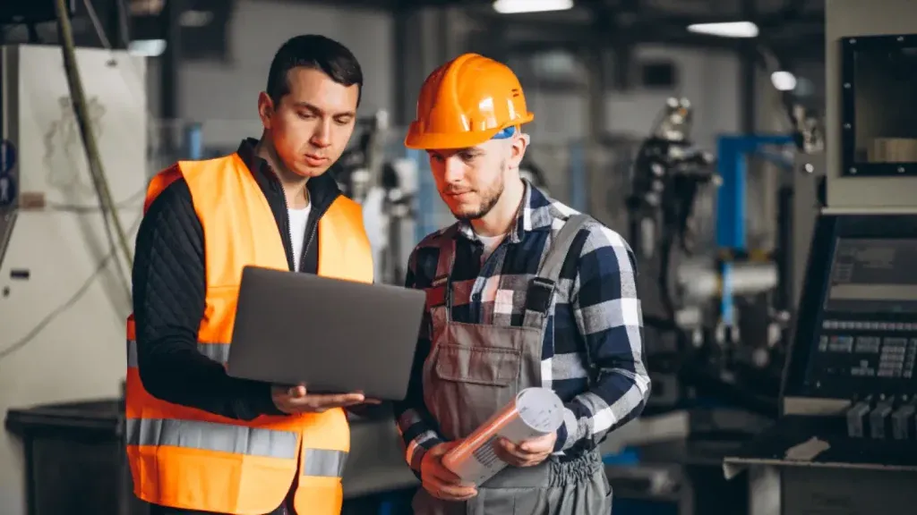 Manutenção programada: O que é e como realizar na sua empresa?