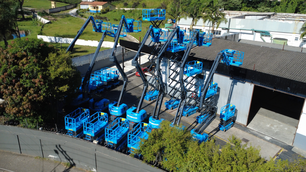 Segurança em primeiro lugar: por que as plataformas elevatórias são a escolha mais segura para trabalho em altura